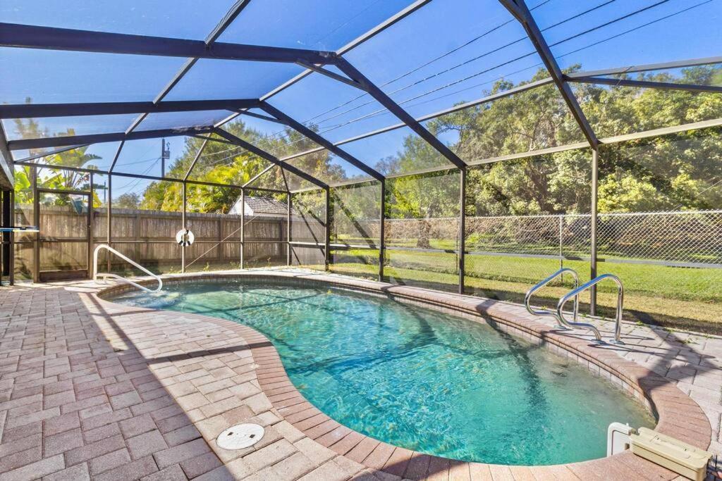 Perfect For Family Gatherings With A Heated Pool! - Clearwater'S Clear Choice Экстерьер фото